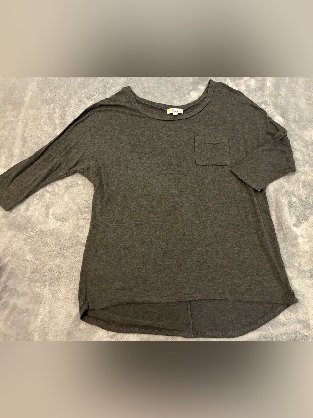 Women’s Misia Brand Charcoal Gray Pocket Tunic Top Size Large 3/4 inch Sleeves